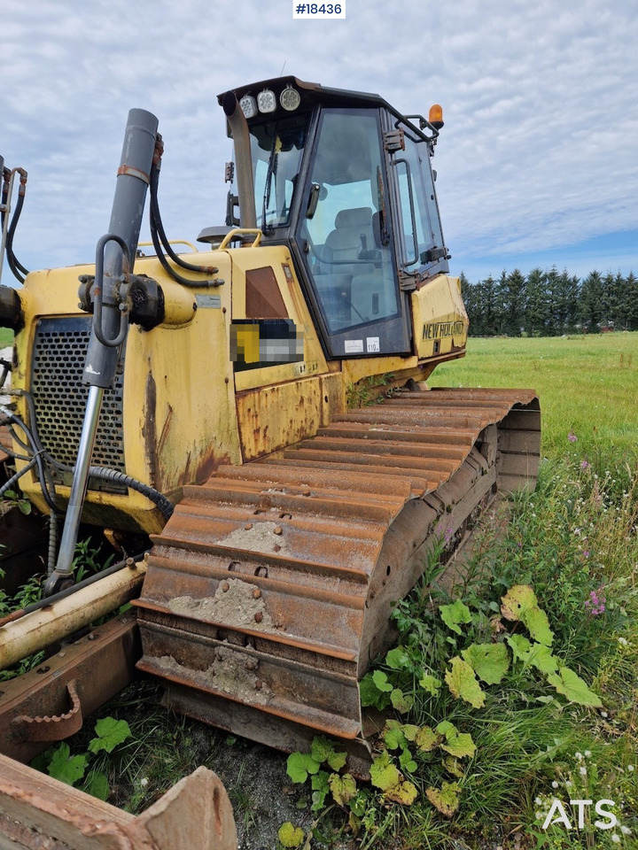 New Holland D150B - Bulldozer: picture 2 New Holland D150B - Bulldozer: picture 2