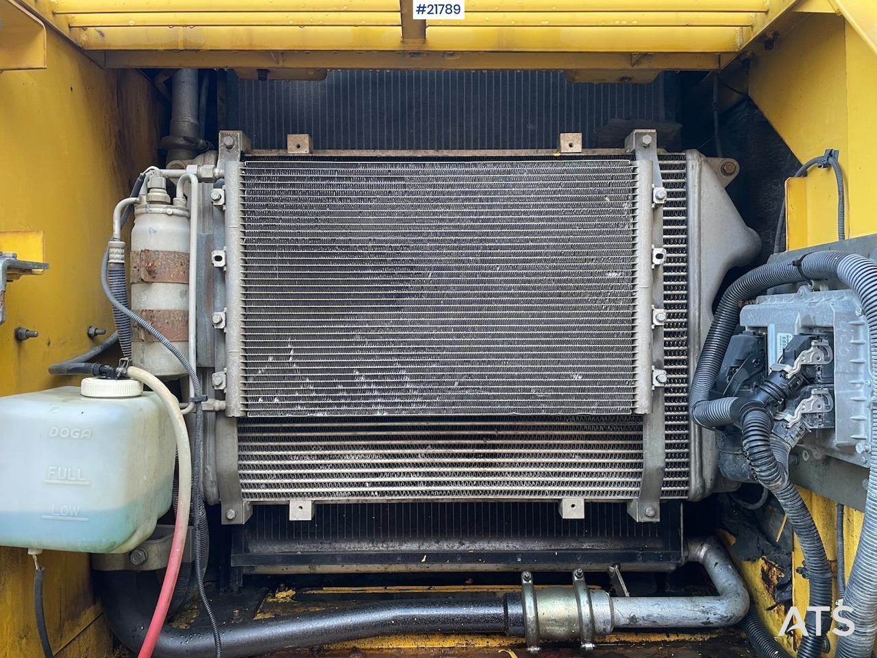 Crawler excavator New Holland E265 med graveskuffe: picture 33