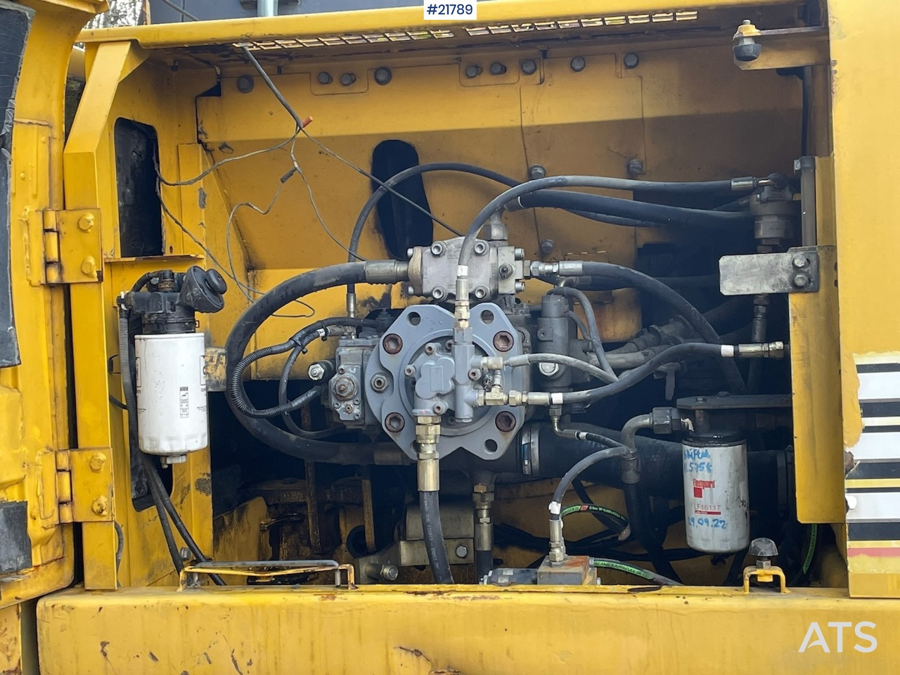 Crawler excavator New Holland E265 med graveskuffe: picture 32