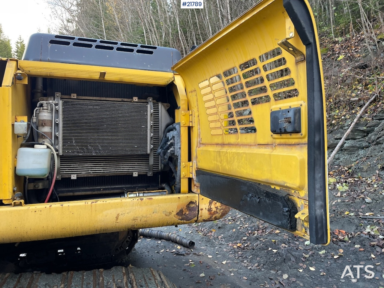 Crawler excavator New Holland E265 med graveskuffe: picture 34