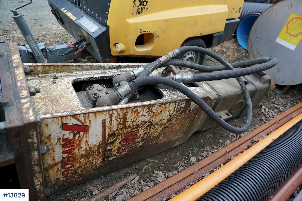 Pigghammer 70 feste - Hydraulic hammer: picture 3 Pigghammer 70 feste - Hydraulic hammer: picture 3