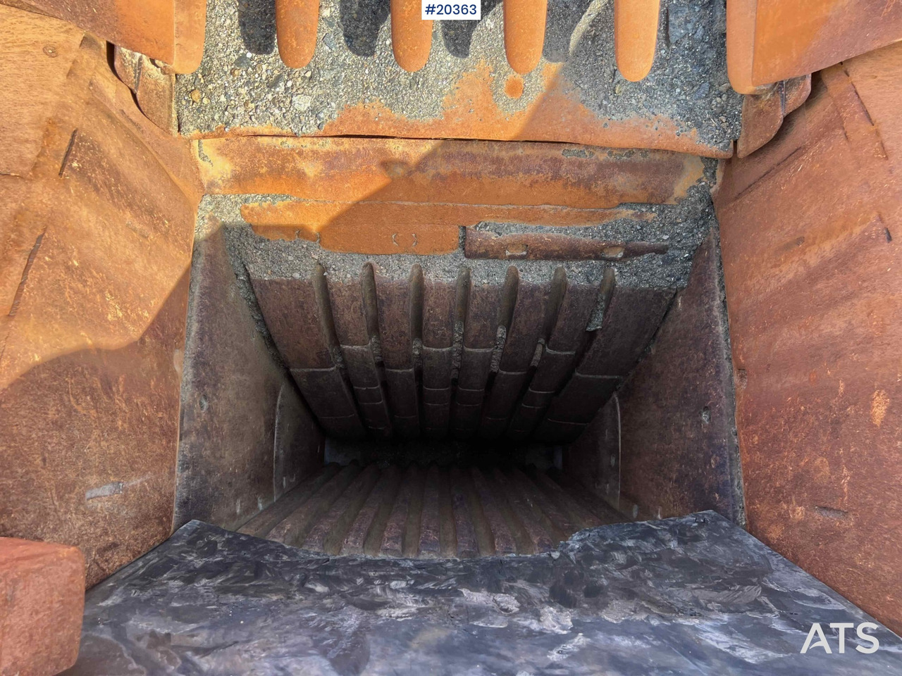 Jaw crusher Sandvik UJ440I: picture 30