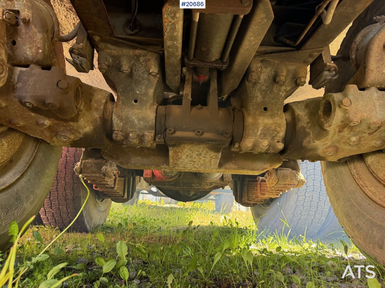 Tipper Scania 112H: picture 9