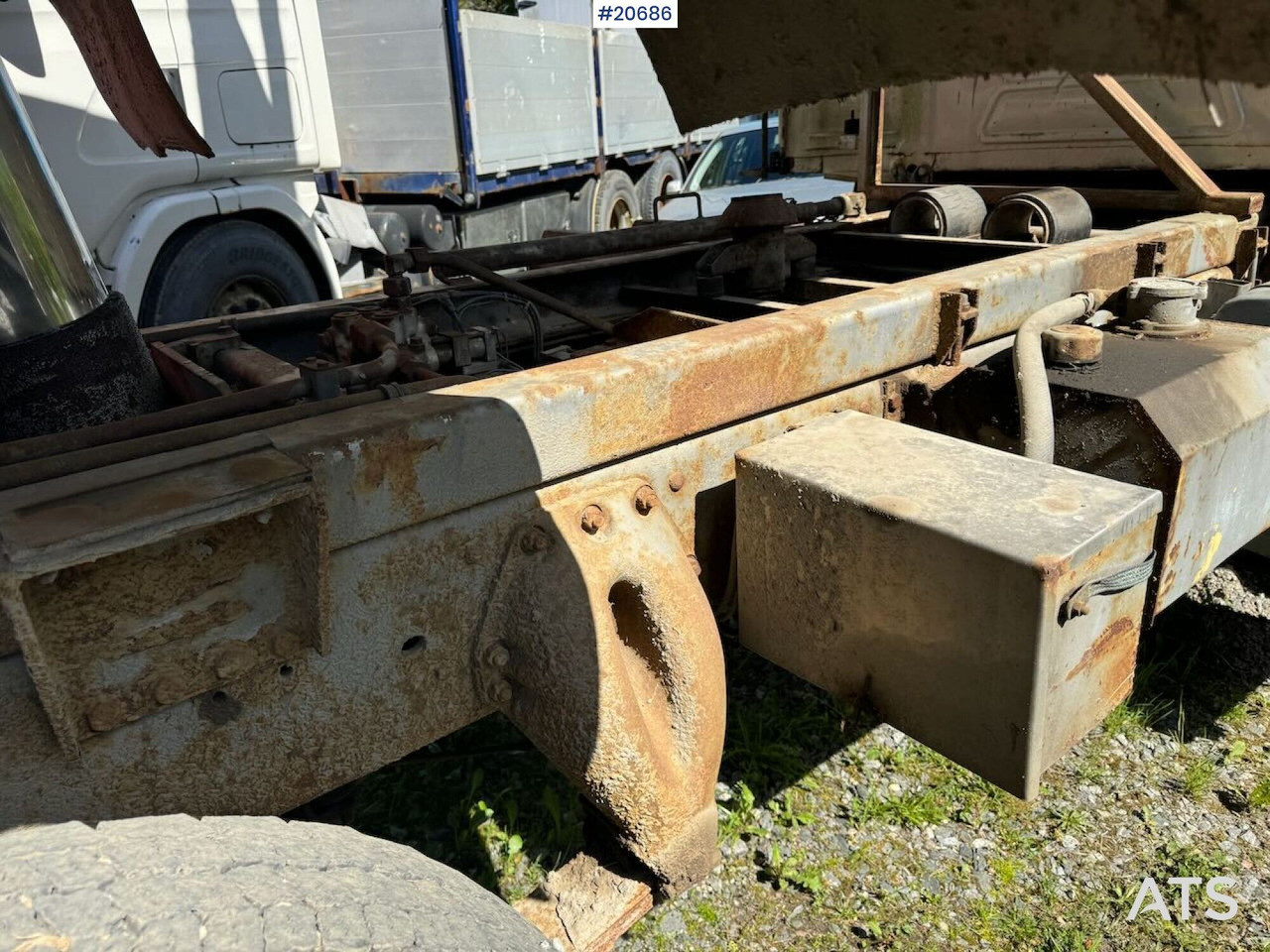 Tipper Scania 112H: picture 27