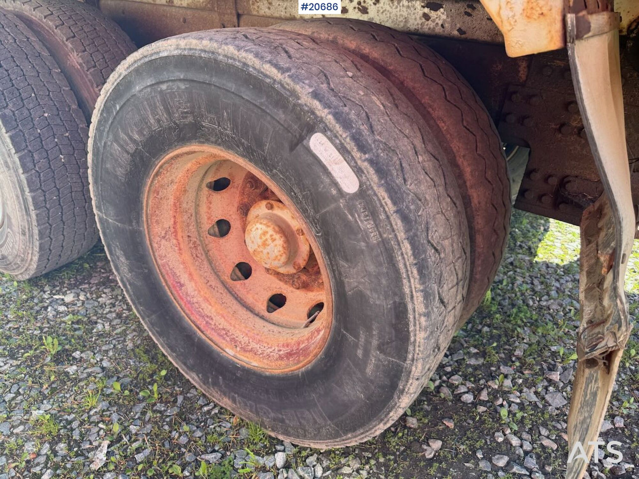 Tipper Scania 112H: picture 10