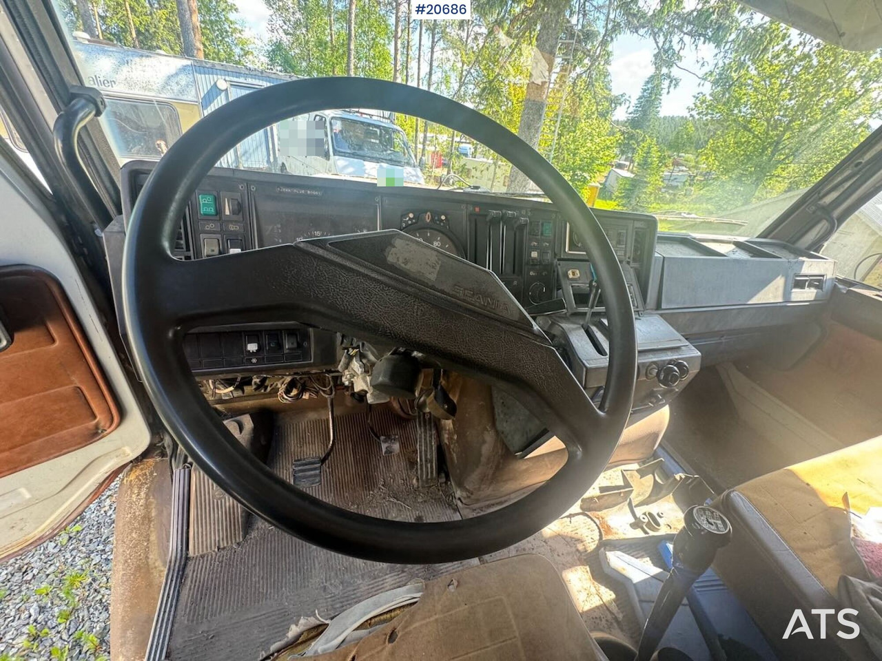 Tipper Scania 112H: picture 15