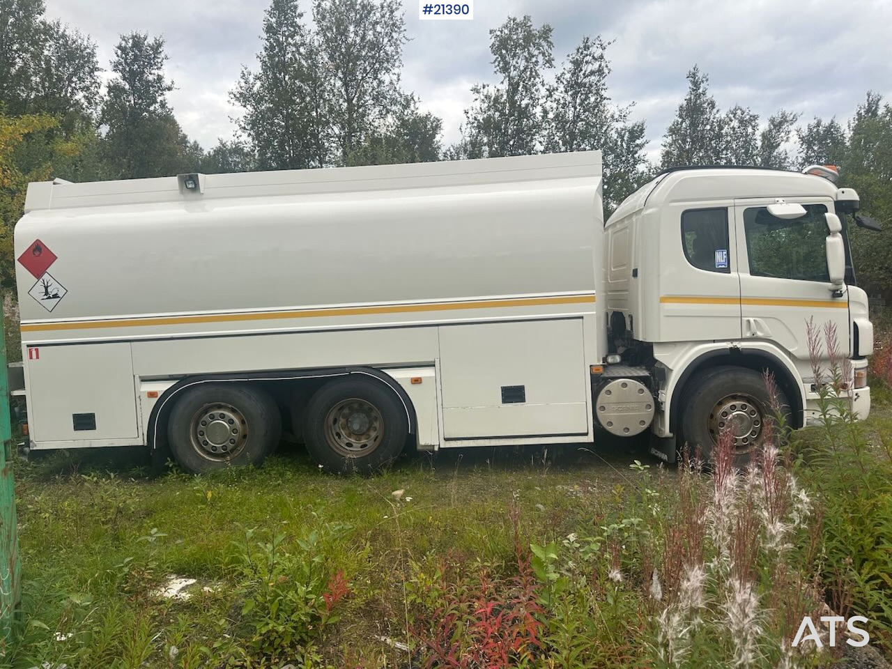 Scania R380 - Tanker truck: picture 4 Scania R380 - Tanker truck: picture 4