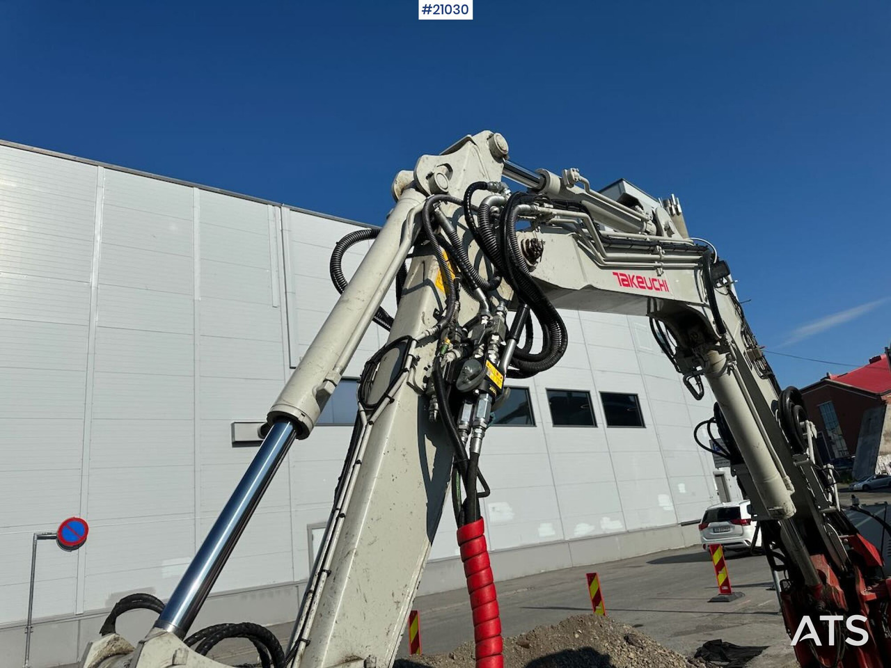 Mini excavator Takeuchi TB280FR: picture 13