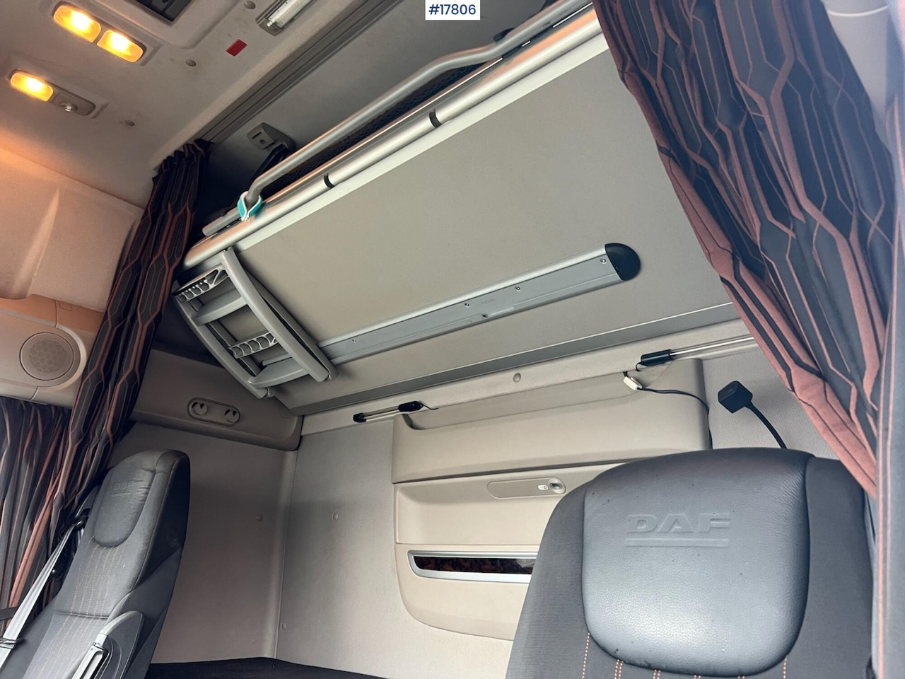 Tractor unit DAF XF 530: picture 15 Tractor unit DAF XF 530: picture 15