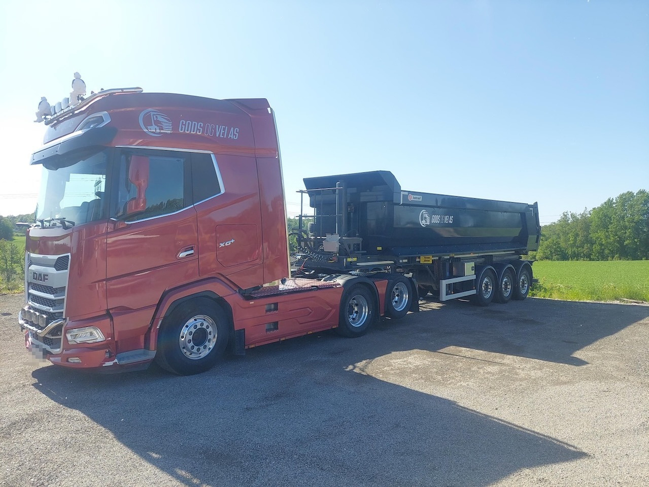 DAF XG+ 530 - Tractor unit: picture 2 DAF XG+ 530 - Tractor unit: picture 2