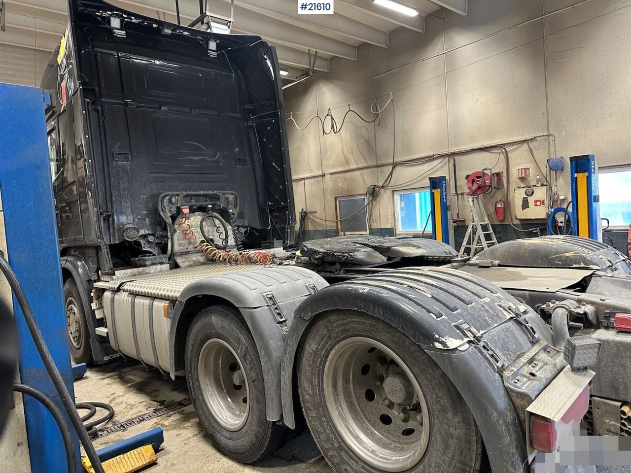 Tractor unit Scania R620: picture 6