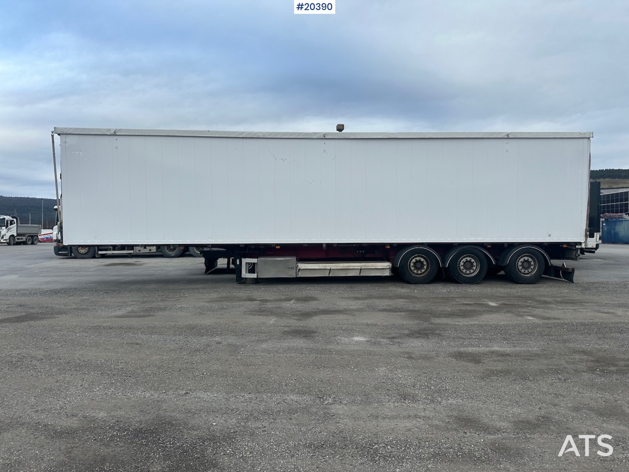 Vang flishenger - Closed box semi-trailer: picture 2 Vang flishenger - Closed box semi-trailer: picture 2
