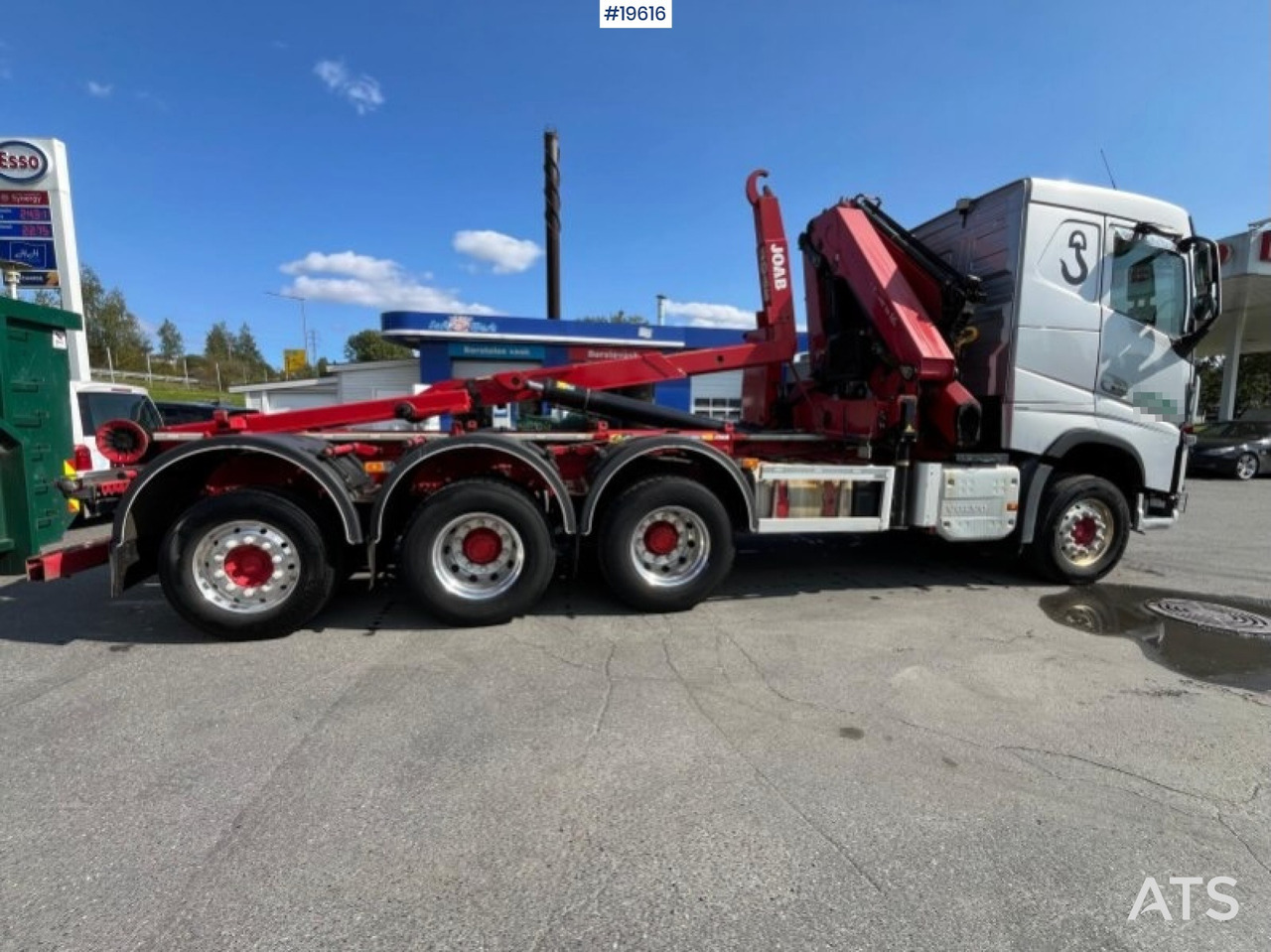 Volvo FH420 - Hook lift truck, Crane truck: picture 2 Volvo FH420 - Hook lift truck, Crane truck: picture 2