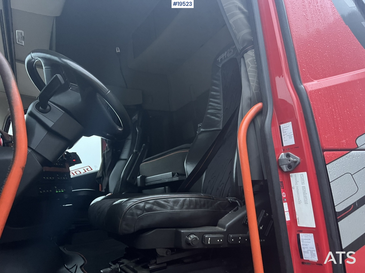 Timber truck Volvo FH540: picture 48