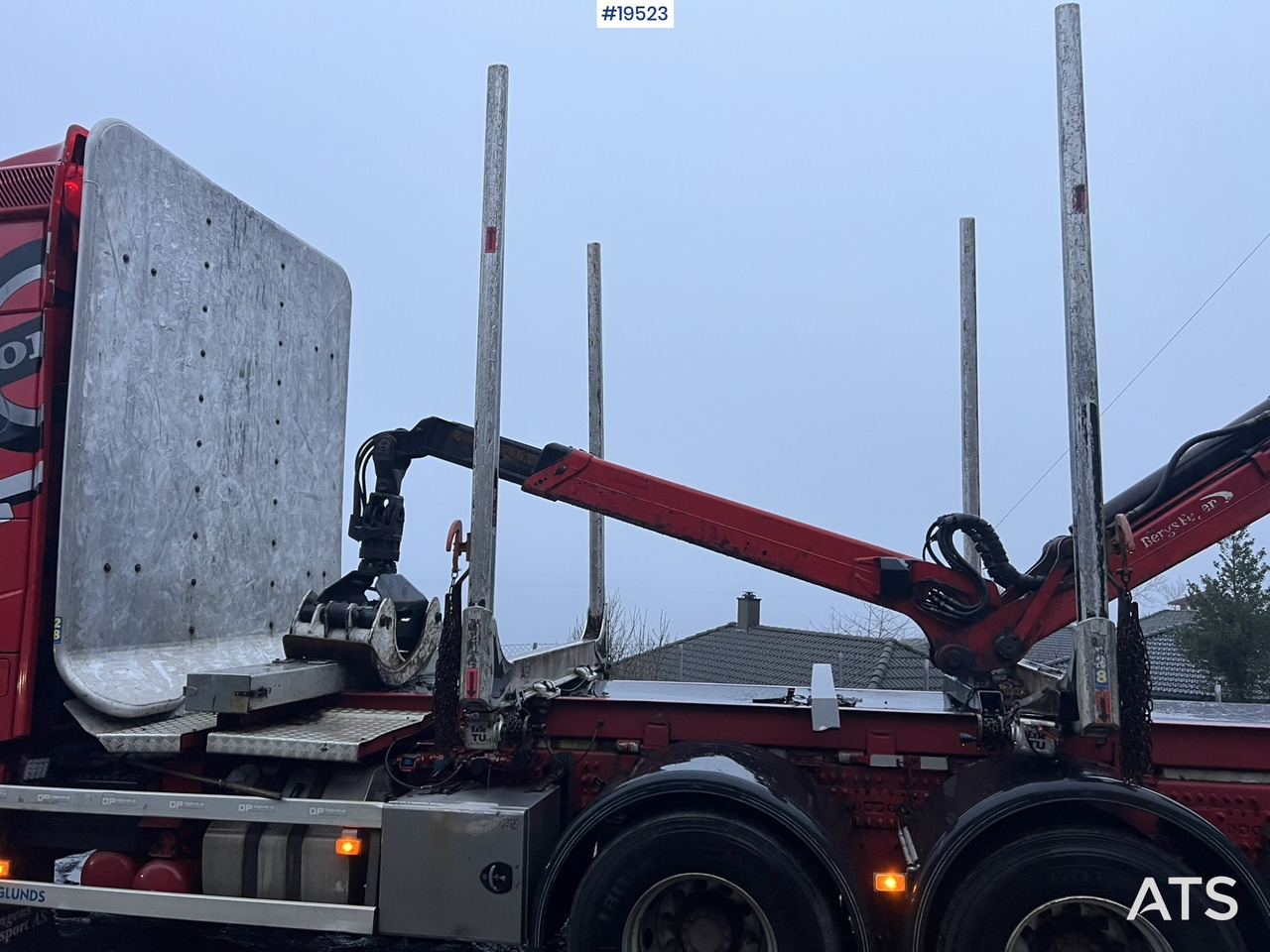 Timber truck Volvo FH540: picture 20