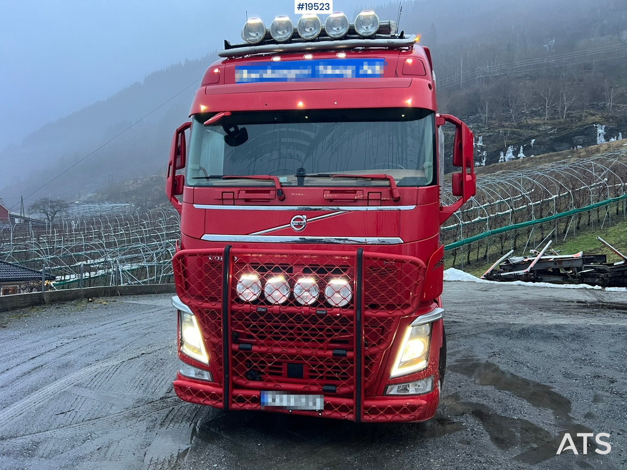 Timber truck Volvo FH540: picture 19