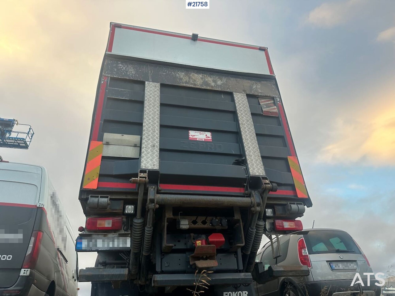 Volvo FM450 - Refrigerated truck: picture 5 Volvo FM450 - Refrigerated truck: picture 5