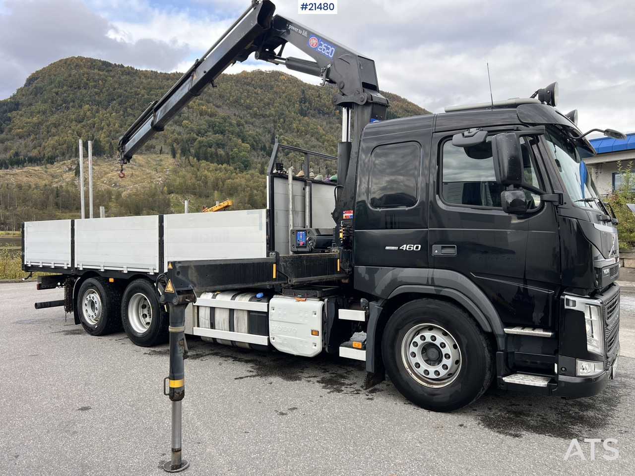 Crane truck Volvo FM460: picture 20