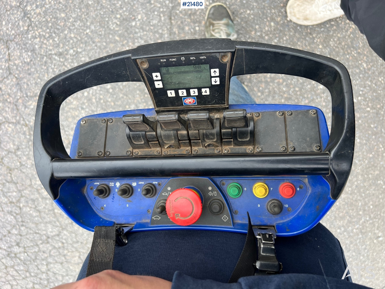 Crane truck Volvo FM460: picture 43