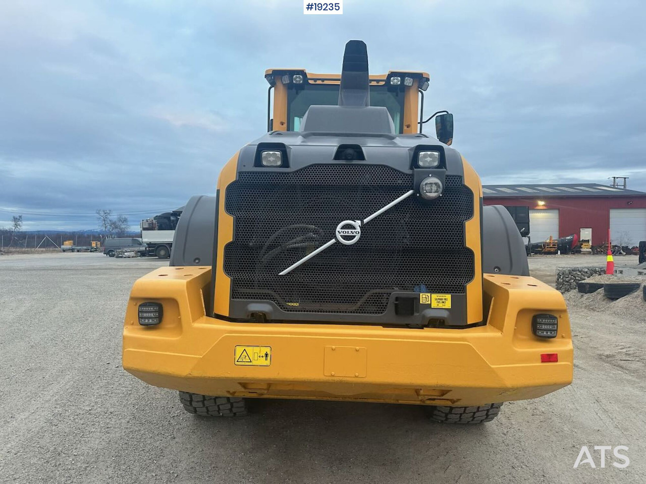 Wheel loader Volvo L110H: picture 6