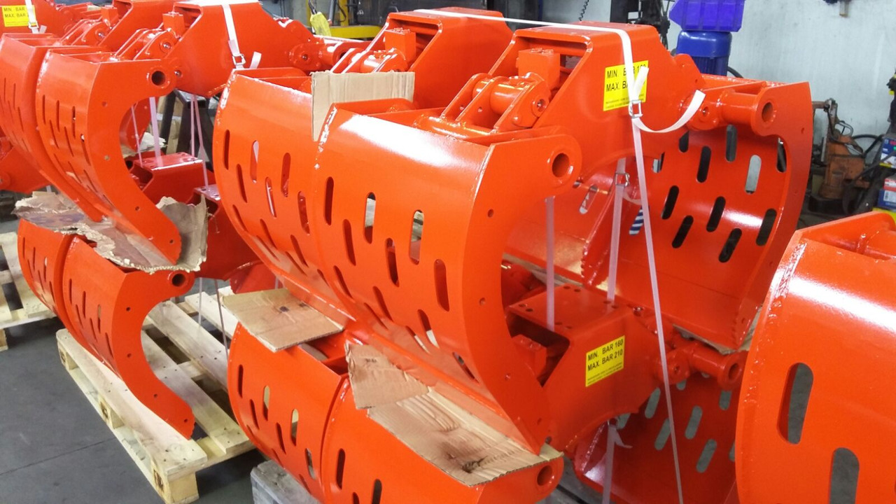 Pearced clamshell buckets withouth side-walls BV-MR 125 SG - Clamshell bucket for Truck mounted crane: picture 2 Pearced clamshell buckets withouth side-walls BV-MR 125 SG - Clamshell bucket for Truck mounted crane: picture 2