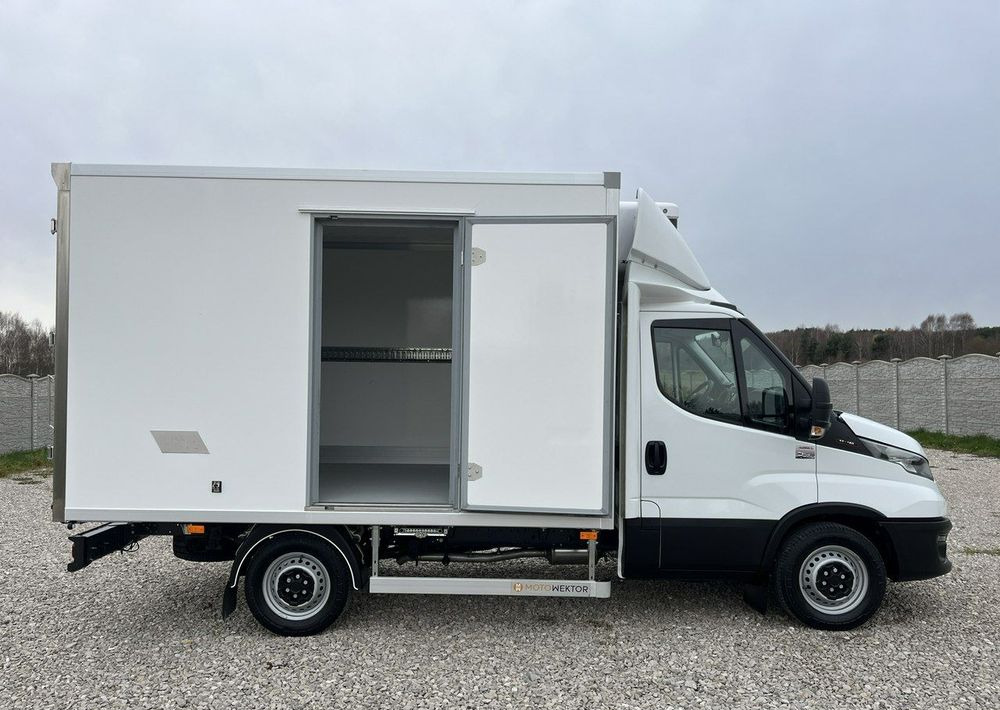 Iveco Daily - Refrigerated delivery van: picture 5 Iveco Daily - Refrigerated delivery van: picture 5
