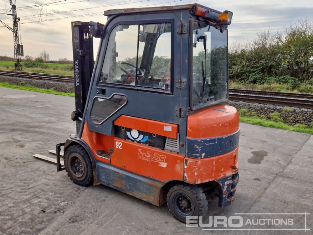 2005 Toyota 7FBMF25 - Forklift: picture 3 2005 Toyota 7FBMF25 - Forklift: picture 3