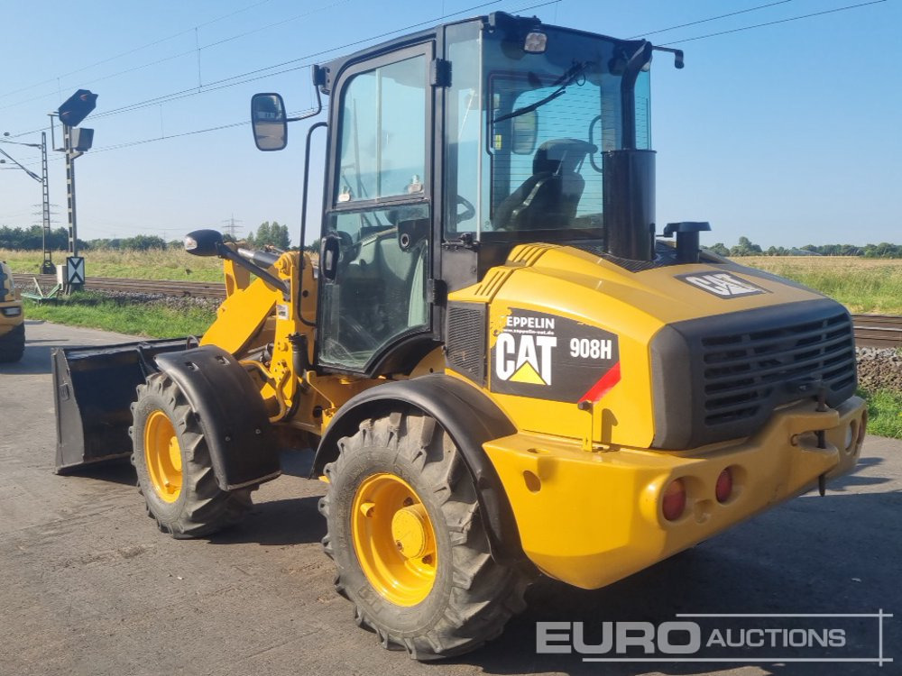 2011 CAT 908H - Wheel loader: picture 3 2011 CAT 908H - Wheel loader: picture 3