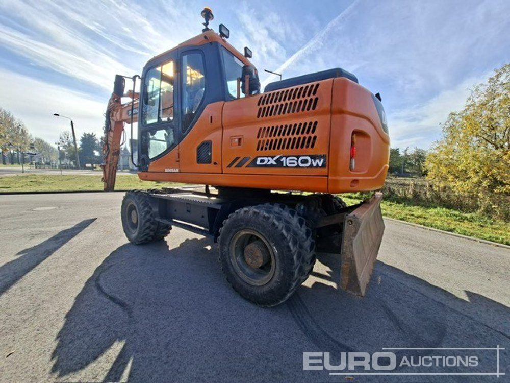2013 Doosan DX160W-3 - Wheel excavator: picture 2 2013 Doosan DX160W-3 - Wheel excavator: picture 2