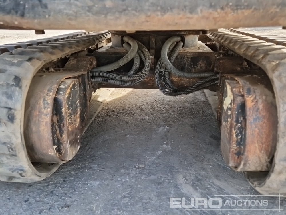 Mini excavator 2014 Yanmar SV18: picture 14