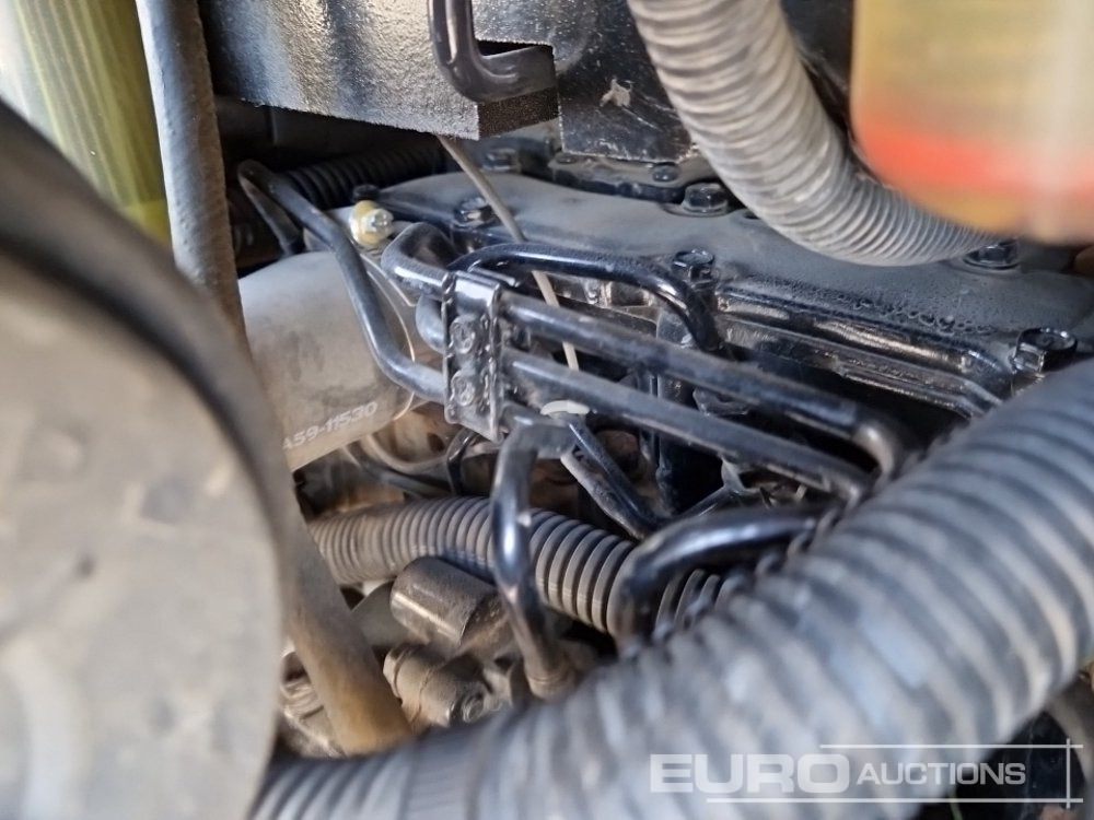 Mini excavator 2014 Yanmar SV18: picture 17