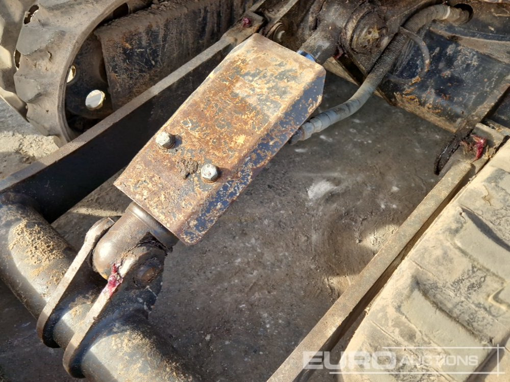 Mini excavator 2014 Yanmar SV18: picture 28