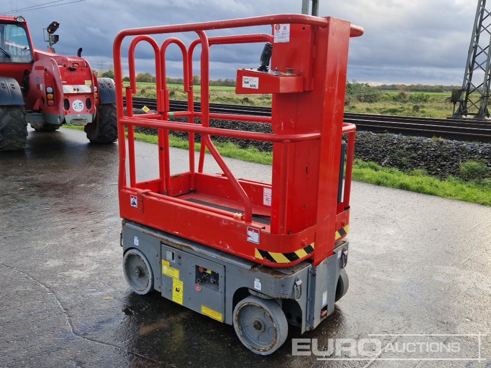 2016 Snorkel TM12-C-E - Vertical mast lift: picture 3 2016 Snorkel TM12-C-E - Vertical mast lift: picture 3