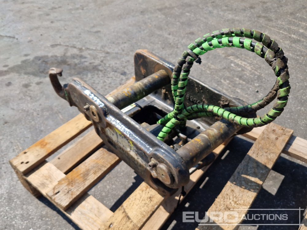 2020 Steelwrist QH to suit Volvo ECR48/50/58/EC55/EW60 - Quick coupler: picture 3 2020 Steelwrist QH to suit Volvo ECR48/50/58/EC55/EW60 - Quick coupler: picture 3