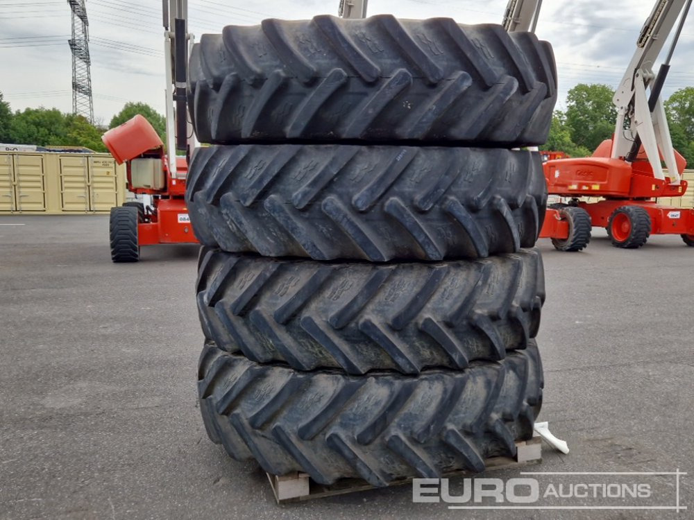 520/85 R46 Tyres with Rims - Tire: picture 1 520/85 R46 Tyres with Rims - Tire: picture 1