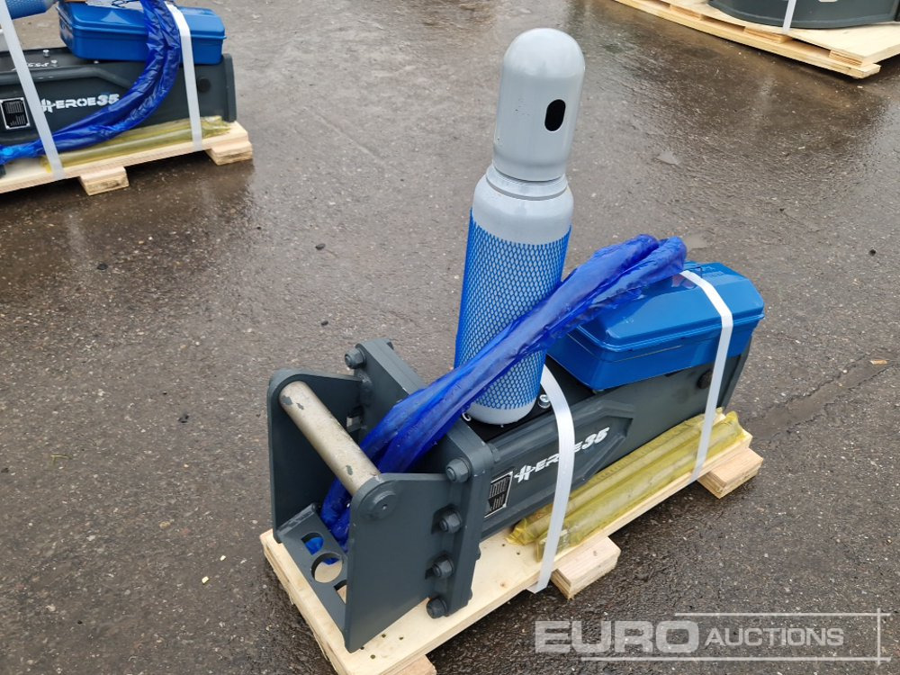 HEROE 35 - Hydraulic hammer: picture 3 HEROE 35 - Hydraulic hammer: picture 3