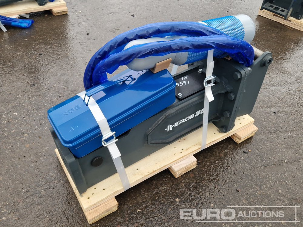 HEROE 35 - Hydraulic hammer: picture 1 HEROE 35 - Hydraulic hammer: picture 1