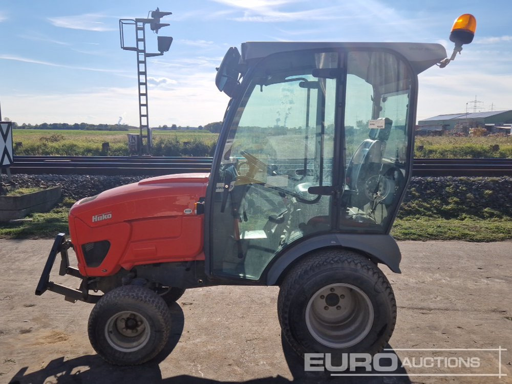 Hako 4WD Compact Tractor (No Drive Shaft) - Compact tractor: picture 2 Hako 4WD Compact Tractor (No Drive Shaft) - Compact tractor: picture 2