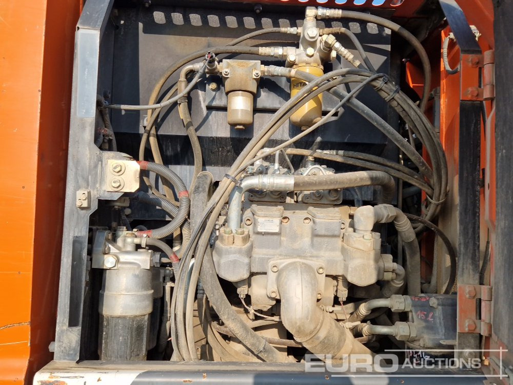 Wheel excavator Hitachi ZX140W-3: picture 28
