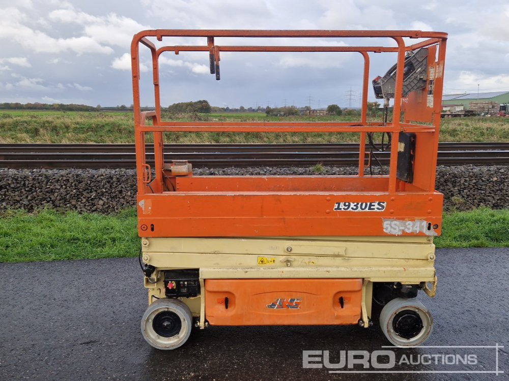 JLG 1930ES - Scissor lift: picture 2 JLG 1930ES - Scissor lift: picture 2