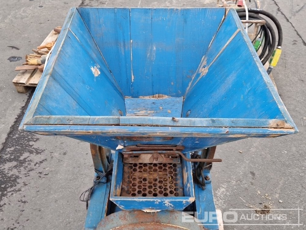 Malt Mill - Construction equipment: picture 5 Malt Mill - Construction equipment: picture 5