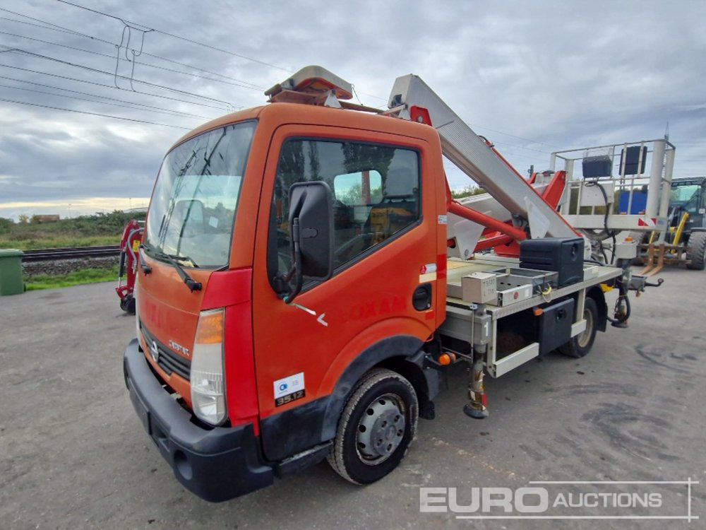 Nissan Cabstar 35.12 - Truck mounted aerial platform: picture 1 Nissan Cabstar 35.12 - Truck mounted aerial platform: picture 1