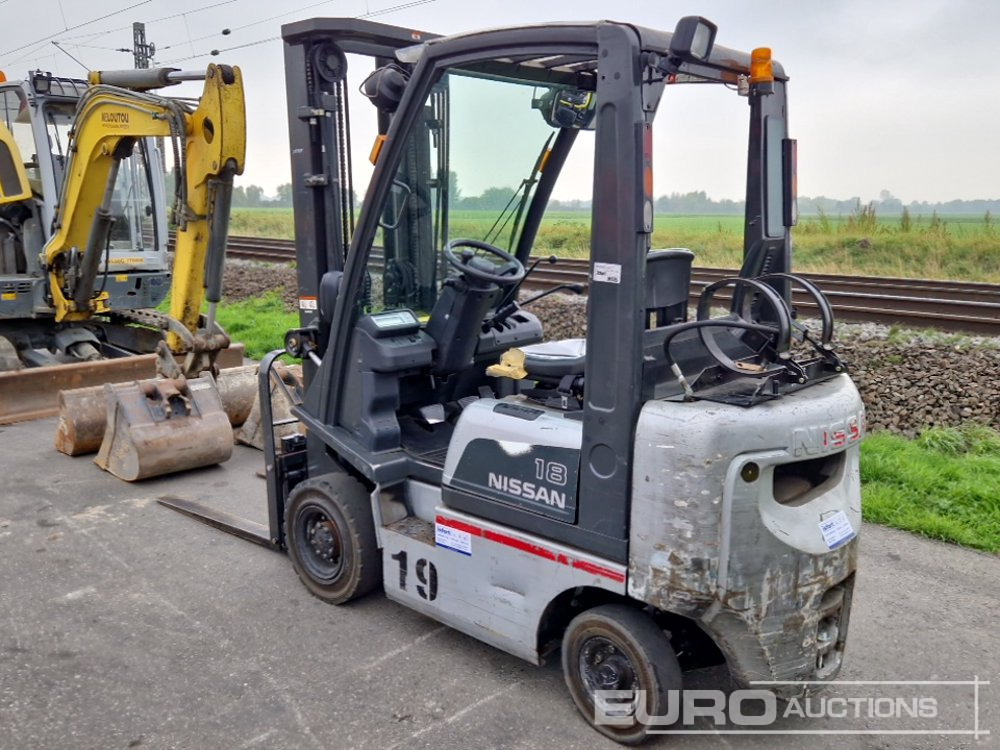 Nissan P1D1A18LQ - Forklift: picture 3 Nissan P1D1A18LQ - Forklift: picture 3