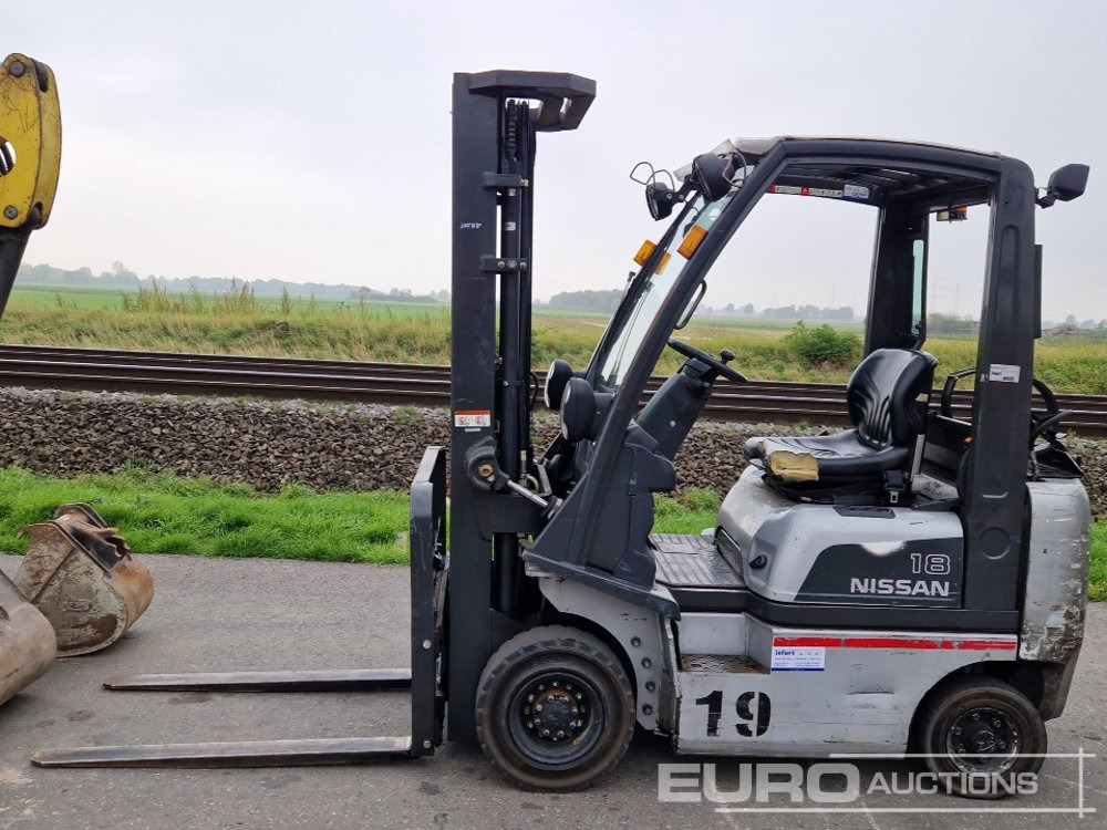 Nissan P1D1A18LQ - Forklift: picture 2 Nissan P1D1A18LQ - Forklift: picture 2