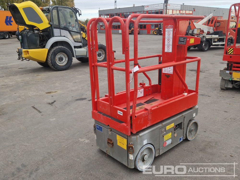 Snorkel TM12-C-E - Vertical mast lift: picture 3 Snorkel TM12-C-E - Vertical mast lift: picture 3