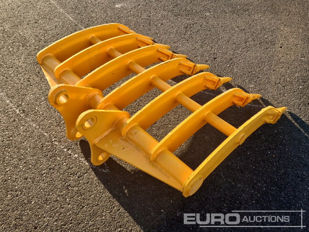 Unused 2025 44" Rake to suit CAT 307 - Bucket: picture 3 Unused 2025 44" Rake to suit CAT 307 - Bucket: picture 3