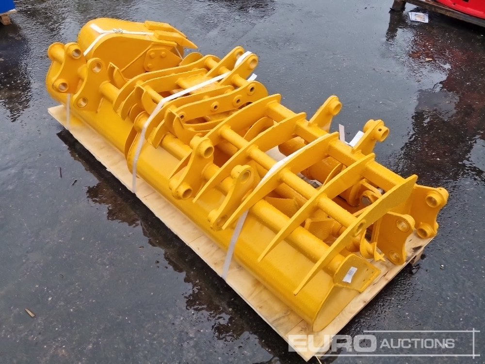 Unused 2025 GIYI QTY (8) CAT 301 Excavator Attachment, Rake, Ripper, Grabber, 12” Auger, 16” Auger, 8” Digging Bucket, 24”, 32” Ditching Bucket - Bucket: picture 3 Unused 2025 GIYI QTY (8) CAT 301 Excavator Attachment, Rake, Ripper, Grabber, 12” Auger, 16” Auger, 8” Digging Bucket, 24”, 32” Ditching Bucket - Bucket: picture 3