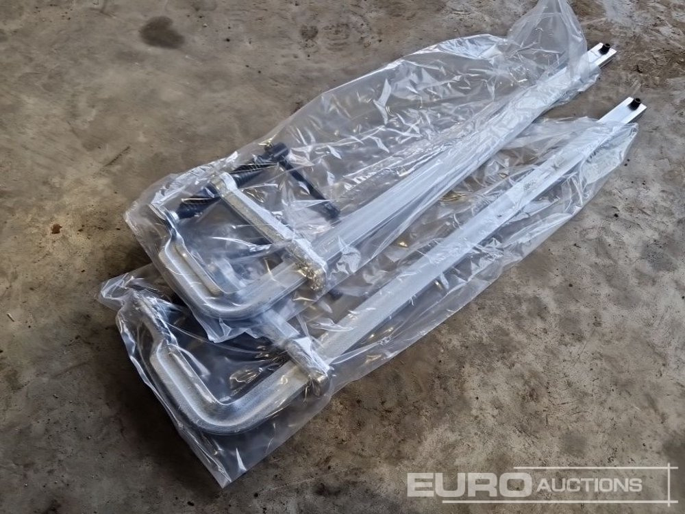 Unused Solid X Forged Welding Clamps 120mm x 600mm (2 Pieces) - Garage equipment: picture 2 Unused Solid X Forged Welding Clamps 120mm x 600mm (2 Pieces) - Garage equipment: picture 2