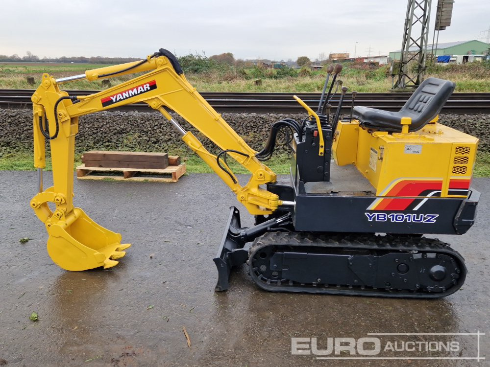 Yanmar YB101UZ - Mini excavator: picture 2 Yanmar YB101UZ - Mini excavator: picture 2