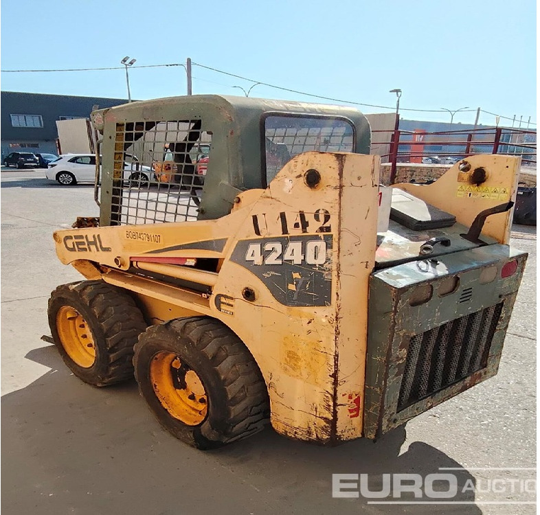 2006 Gehl SL4240 - Skid steer loader: picture 1 2006 Gehl SL4240 - Skid steer loader: picture 1